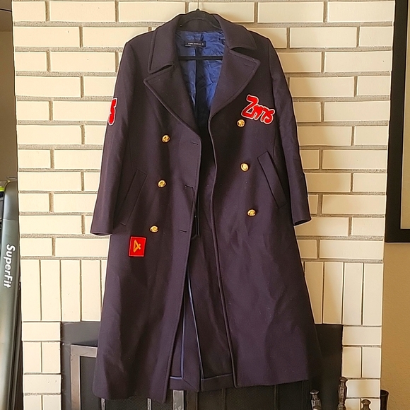 Zara woman awesome long military coat with patches. - Picture 1 of 10